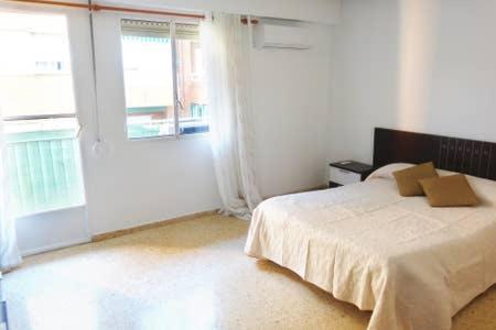 Apartamento Amplio Y Luminoso ชาทีวา ภายนอก รูปภาพ